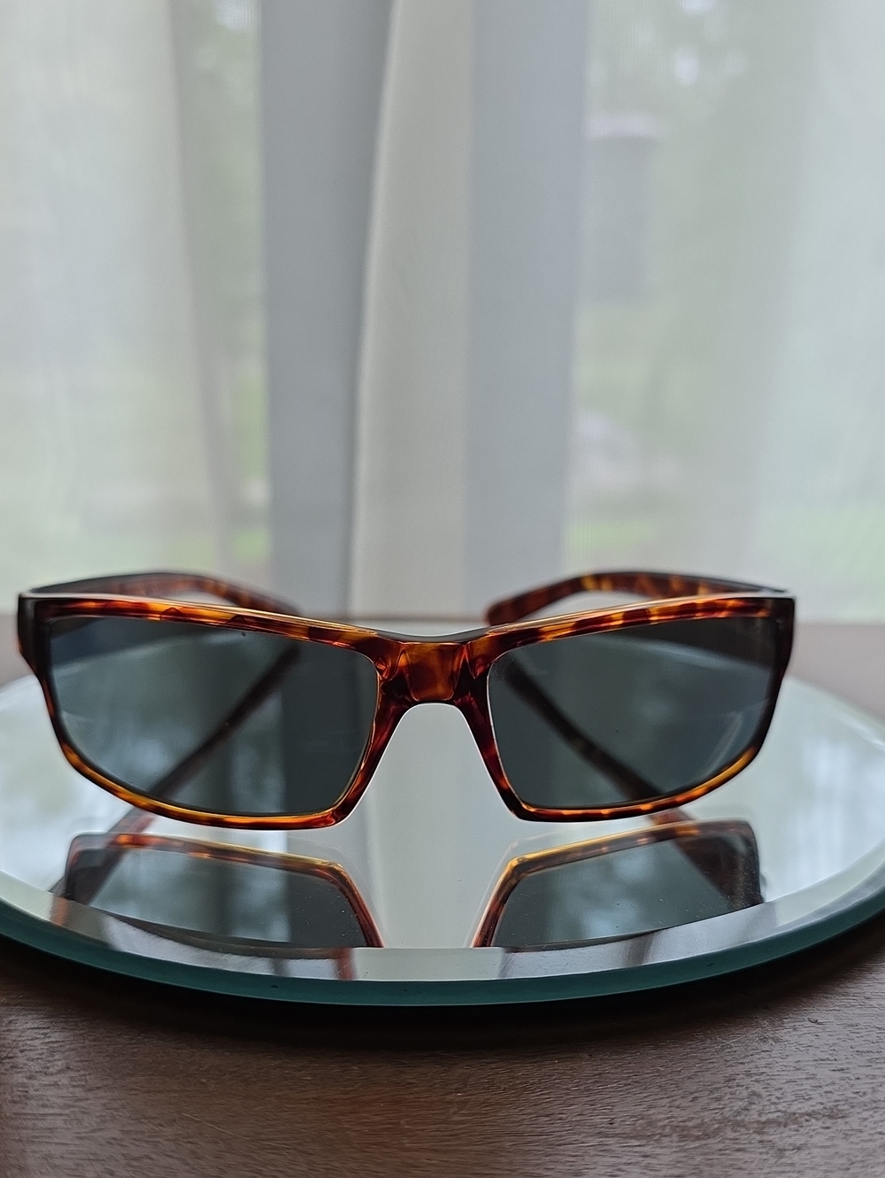 Bollé Tortoise Color Unisex Polarized Sunglasses. With case.
